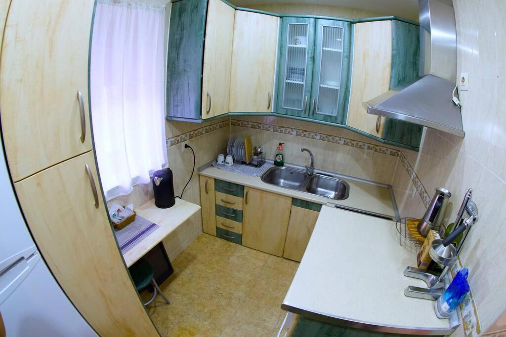 Apartamento Familiar En Toledo, Con 2 Dormitorios, Camas De Matrimonio, Ideal Ubicacion Y Fantasticas Vistas エクステリア 写真
